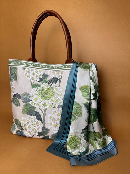 Hydrangea Tote AW