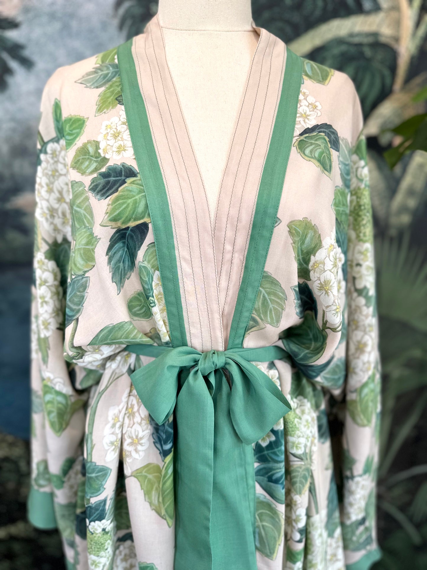 Hydrangea Robe