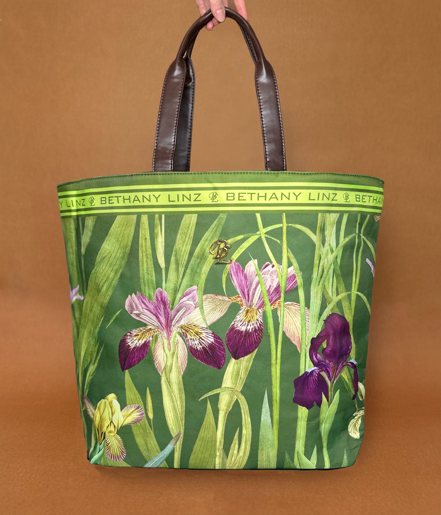 Iris Tote SS- Green